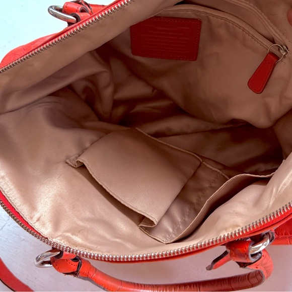 COACH Madison Crocodile Embossed
Lindsey Satchel Coral Leather - Picture 9 of 16